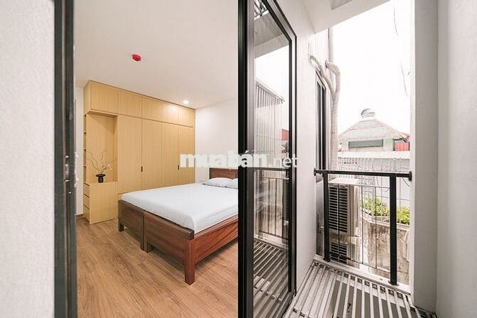 3PN - 115 m2 - mặt hồ Bồ Đề - Long Biên - 15 tr