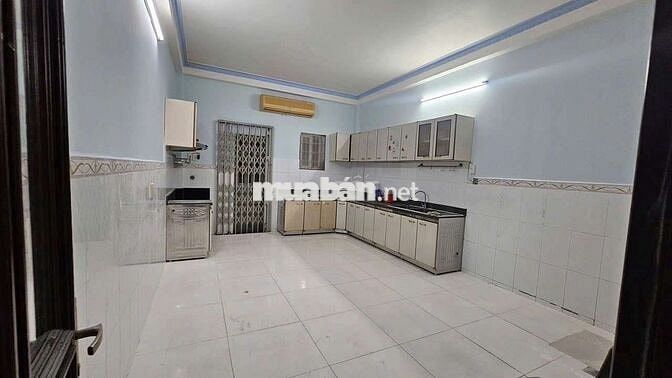 Nhà 1 Trệt 2 Lầu 4PN 4x18m Mặt Tiền Đường Số Lâm Văn Bền