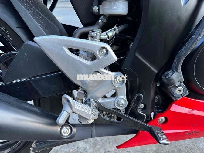 Suzuki GSX Bandit 150cc 2026 Đỏ đen