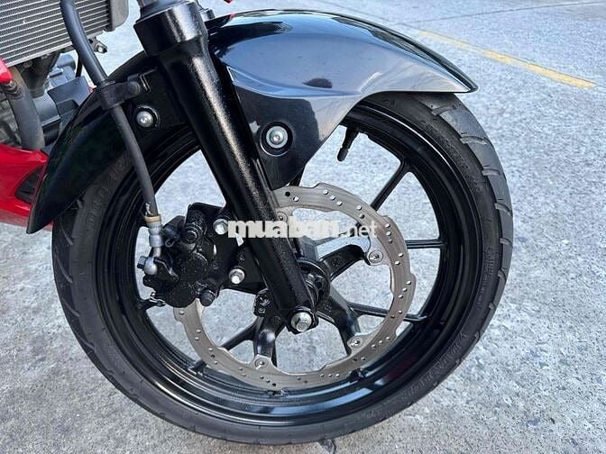 Suzuki GSX Bandit 150cc 2026 Đỏ đen