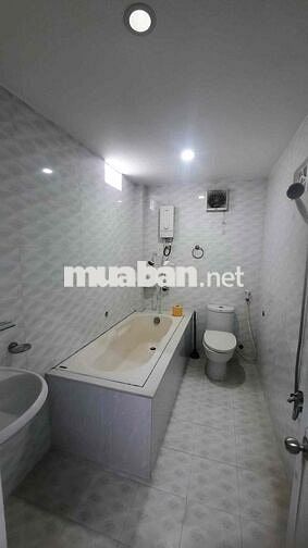 cho Thuê Nhà Cổ Loa Nha Trang Hướng Đông Nam ngang 4,5m