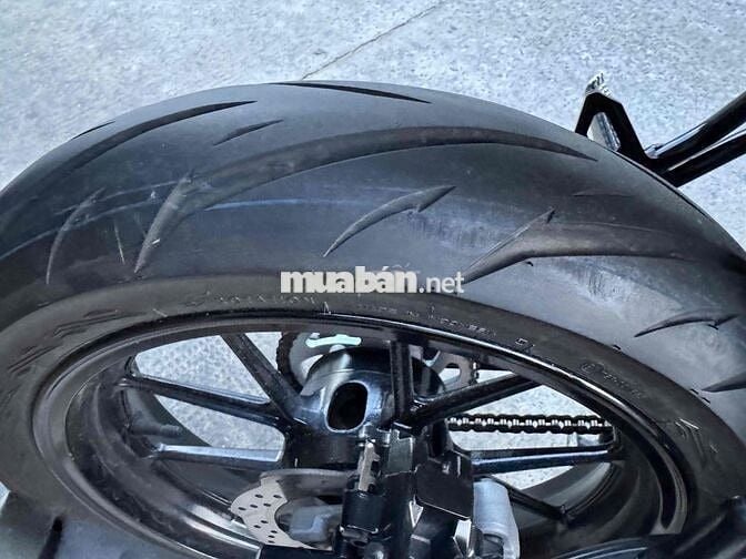 Suzuki GSX Bandit 150cc 2026 Đỏ đen