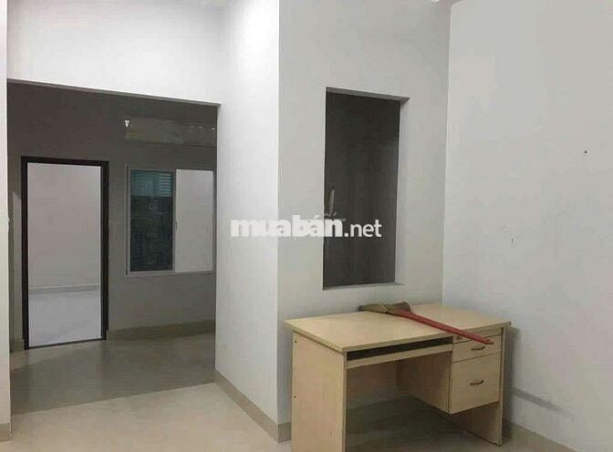 Nhà nguyên căn 5pn 5wc kd tự do, chdv...