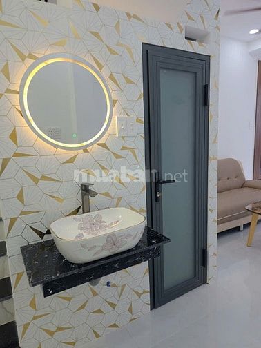Bán nhà đẹp sát mặt đường lạc long quân p8 tân bình