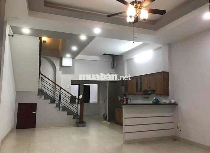 Nhà nguyên căn 5pn 5wc kd tự do, chdv...