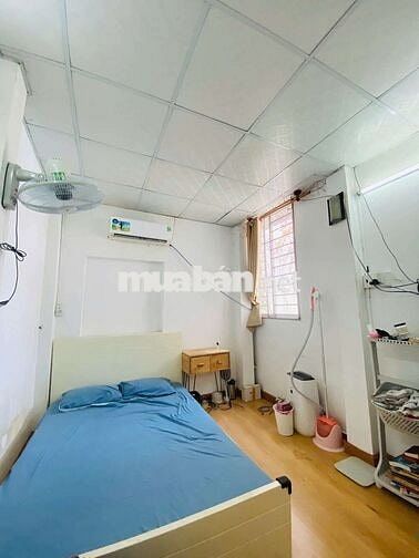CHO THUÊ NHÀ 2PN 3X10 1 TRỆT 1 LẦU CÓ NỘI THẤT 1832 HUỲNH TẤN PHÁT