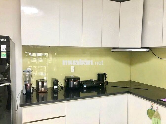 Cho thuê nhà đẹp, đường số gần Ecogreen giá tốt 30tr