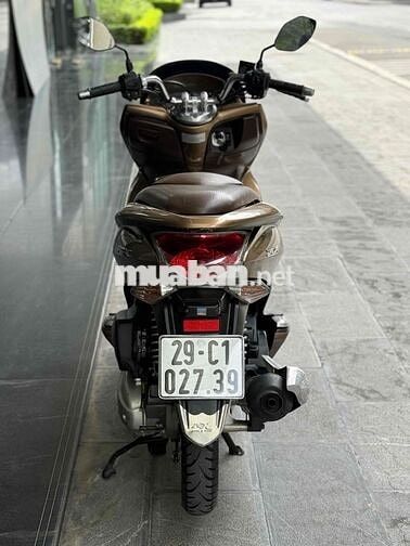 Honda PCX 2012 Vàng đồng Đẹp Zin rất chất lượng ạ