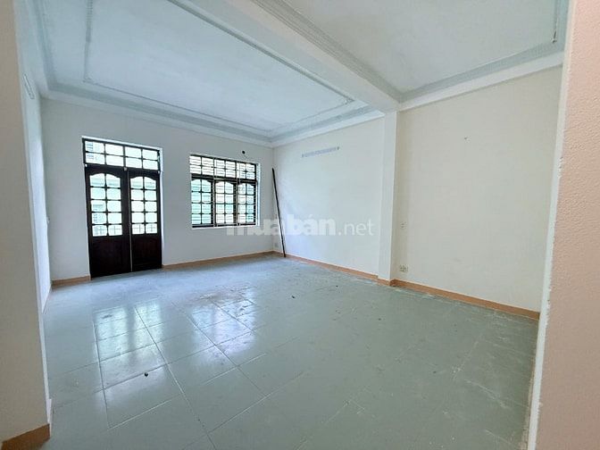 Bán nhà 4 tầng 125m2 đường Nguyễn Tất Thành,Hải Châu gần Ông Ích Khiêm