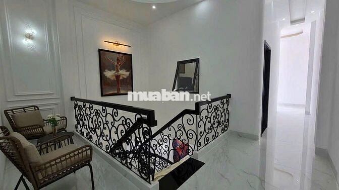 Nhà 2 tầng SHR sẵn chỉ 2 tỷ 150