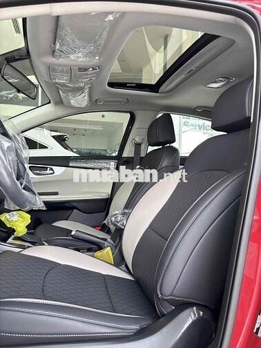 Kia K3 Luxury Đỏ- Xe mới Vin25 giá tốt