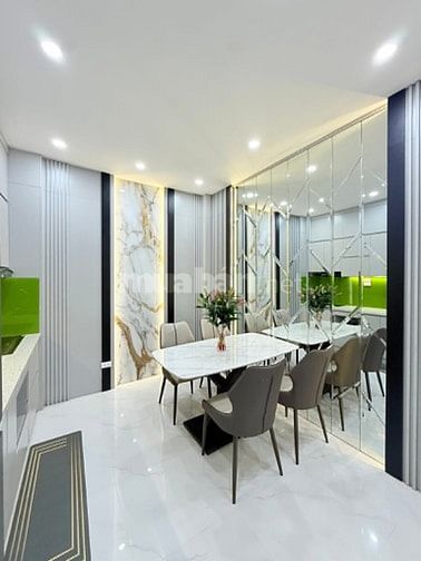 HIẾM_LÔ GÓC 3 MẶT _NHÀ MỚI TINH_FULL NỘI THẤT_ OTO CÁCH 50M_9.5TY 
