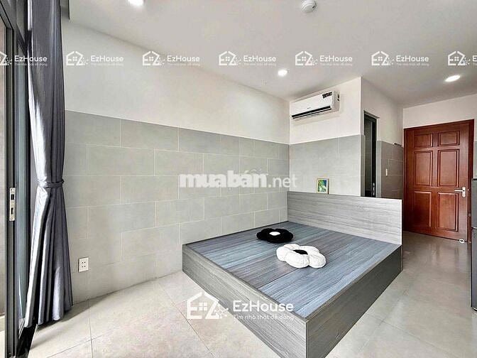 Phòng Ban Công Thoáng Giá Rẻ | Thang Máy | Hầm Xe Lớn