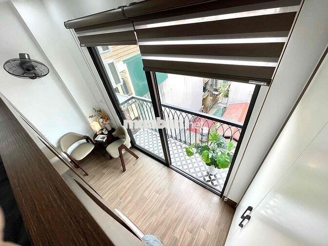 Siêu phẩm giường tầng full đồ nhà mới ngay Thanh Xuân tiện đủ đường