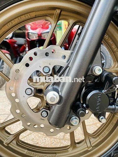 Vario 125 2025 Trắng 3000 km như mới chuẩn zin✅
