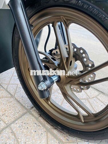 Vario 125 2025 Trắng 3000 km như mới chuẩn zin✅