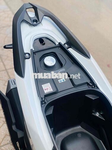 Vario 125 2025 Trắng 3000 km như mới chuẩn zin✅