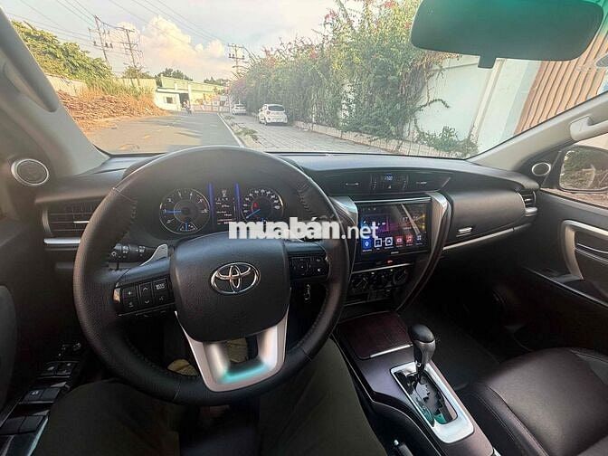 Toyota Fortuner 2.4 AT 89.000km