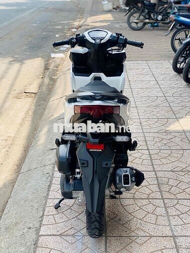 Vario 125 2025 Trắng 3000 km như mới chuẩn zin✅