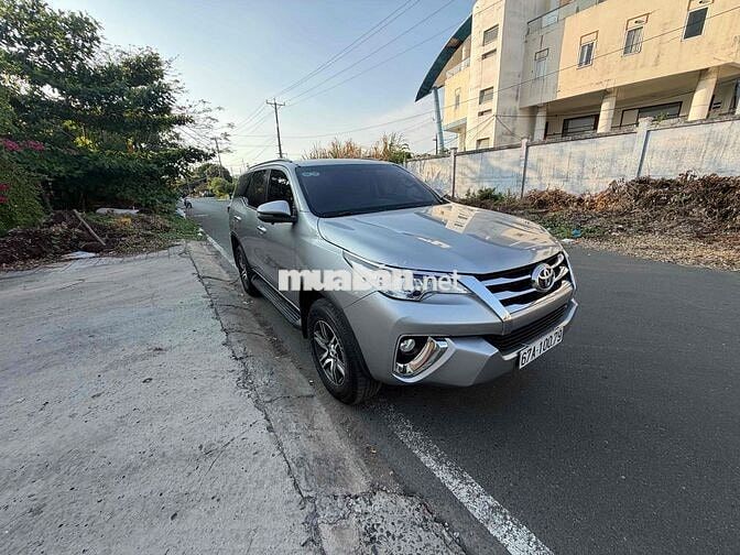 Toyota Fortuner 2.4 AT 89.000km