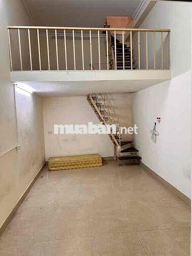 Cho thuê nhà ngõ Quán Thánh-Ba Đình- dt 25m2*3,5tầng