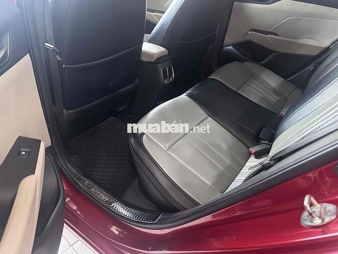 Hyundai Accent Đỏ 95.000 km