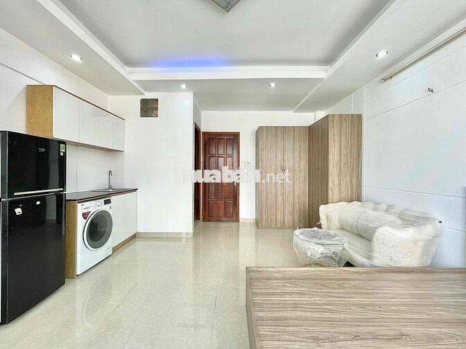 🔥Căn Hộ - Studio - Ban công - Nằm Ngay Chợ Bà Chiễu