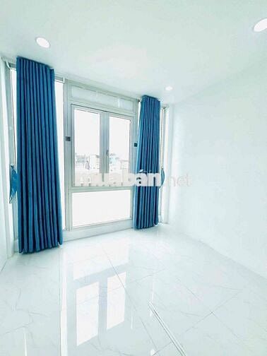 Bác Thịnh cần bán gấp nhà Bình Thạnh. Sổ hồng riêng