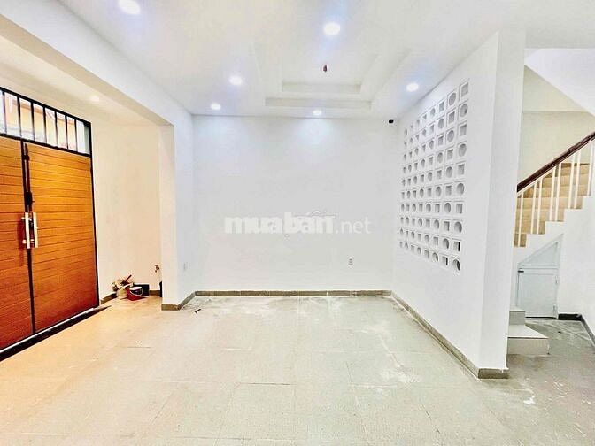 Bác Thịnh cần bán gấp nhà Bình Thạnh. Sổ hồng riêng
