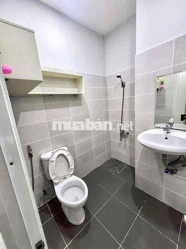 Cho Thuê Nhà 1Trệt 1Lầu 2PN Sân Ô Tô Hẻm Huỳnh Văn Lũy P.Phú Lợi