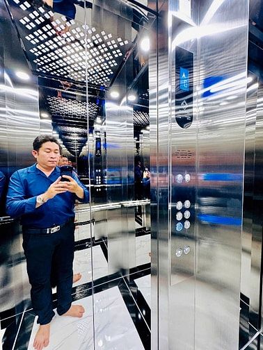 Bán nhà Bình Thạnh, XÂY MỚI CÓ THANG MÁY. 6 TẦNG LẦU. SÂN. GARA Ô TÔ