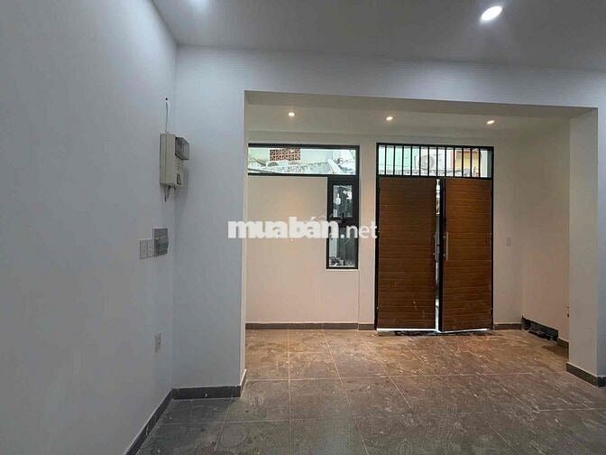 Bác Thịnh cần bán gấp nhà Bình Thạnh. Sổ hồng riêng