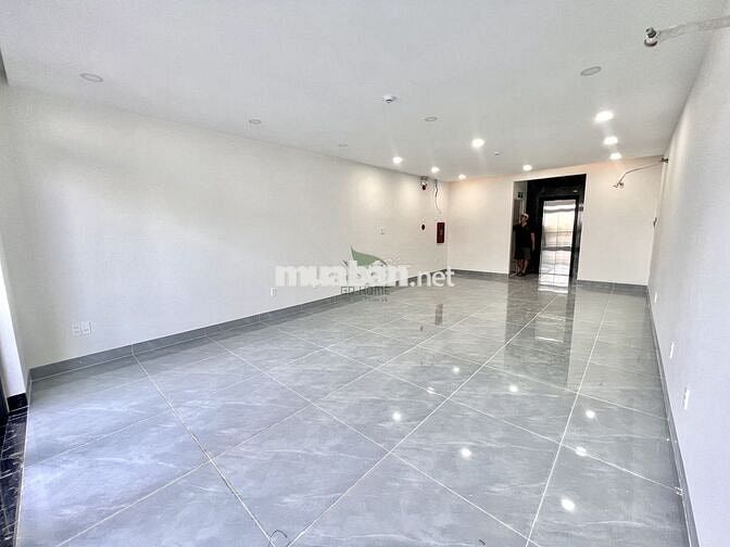 CHO THUÊ NHÀ KINH DOANH 4 TẦNG CÓ THANG MÁY, PCCC KHU PHƯỚC LONG