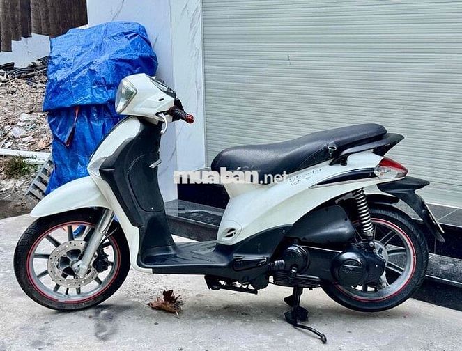 Piaggio Liberty 150ie Trắng