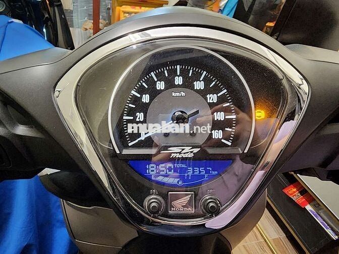 Honda SH Mode 2025 Bạc 3357km