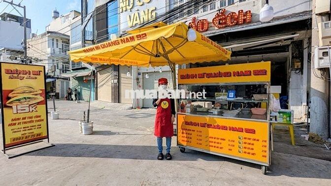 [CÓ THƯỞNG, KO CẦN KN] 4 NV BÁN BÁNH MÌ THỊT