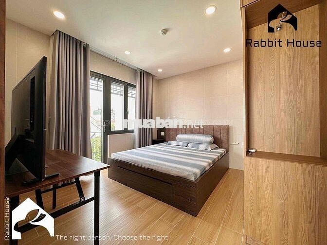 PENTHOUSE 1PN MỚI TOANH NGAY PHAN XÍCH LONG