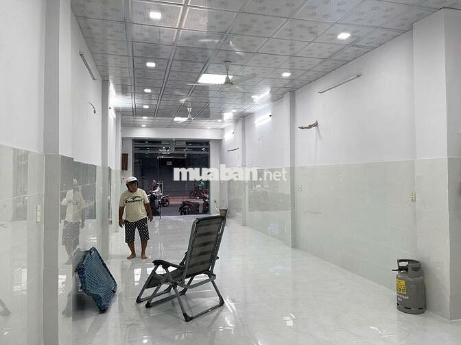 Mặt Tiền Đường Âu Cơ Khu Kinh Doanh Sầm Uất