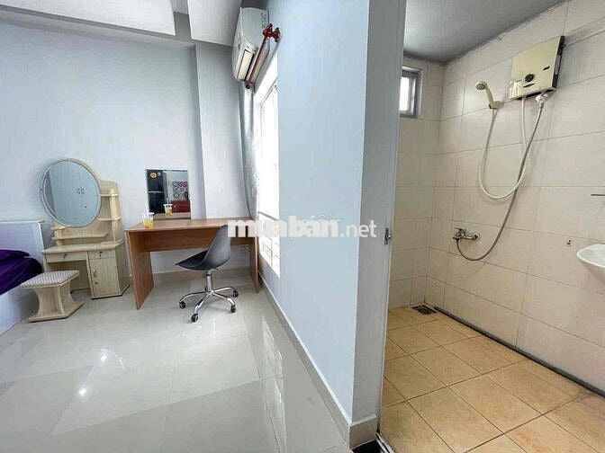 Phòng Cửa Sổ_Rộng Đủ Nội Thất_Chợ Bà Chiểu_Bùi Hữu Nghĩa_Bình Thạnh