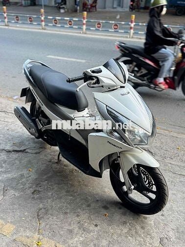 Honda Air Blade 2012 Trắng Đã sử dụng