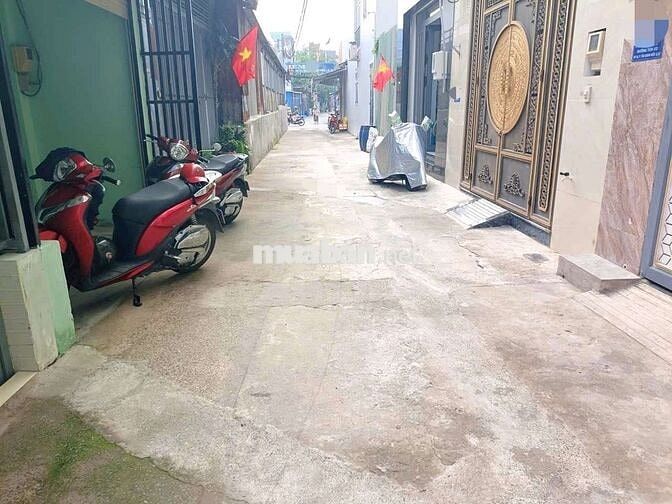 NHÀ 2 TẦNG ĐÚC VÀO Ở NGAY, 43M2, 2PN, HXH, NGAY CHỢ CÂY THỊ, 3.89TỶ TL