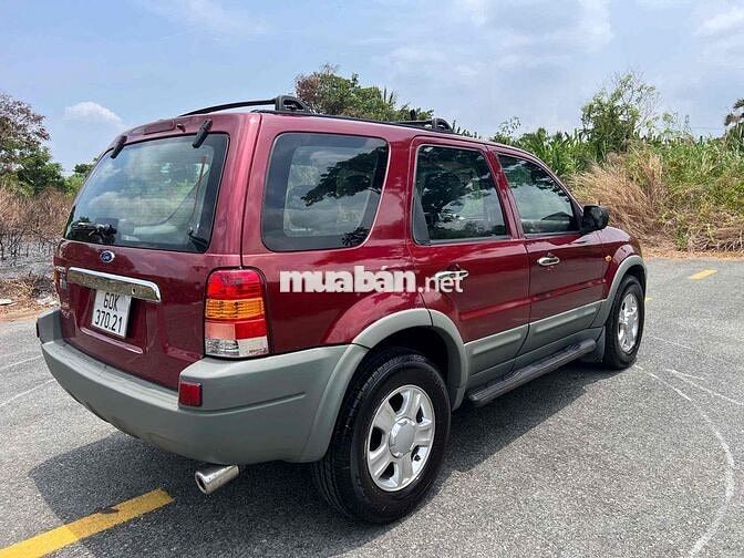 Ford Escape XLT 2002 Đỏ