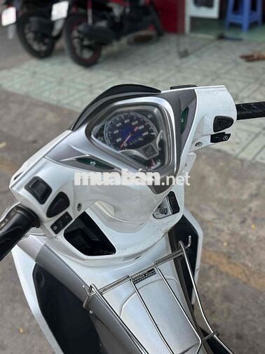Honda Air Blade 2012 Trắng Đã sử dụng