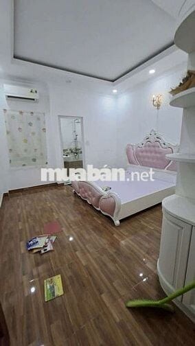 Nhà full nội thất trệt 3 lầu sân thượng liên khu 4/5 BHH B bình tân