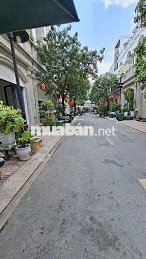 Nhà full nội thất trệt 3 lầu sân thượng liên khu 4/5 BHH B bình tân