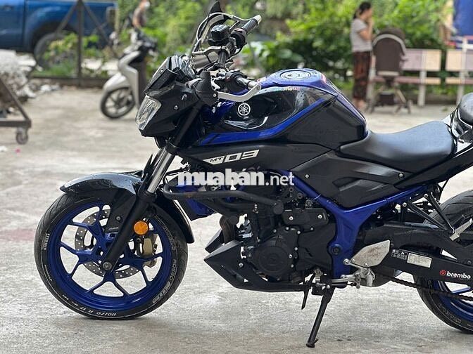 Yamaha MT-03 Đen, Xanh