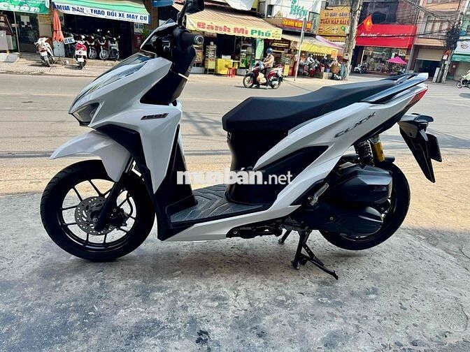 🟢🟢 Vario 125 Trắng đen 2019 khoá Smarkey chính chủ