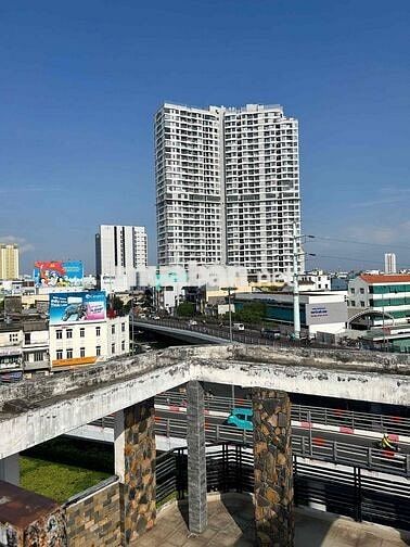 CHO THUÊ BIỂN QUẢNG CÁO MT 3/2 - CẦU VƯỢT CÂY GÕ - VỊ TRÍ ĐẸP