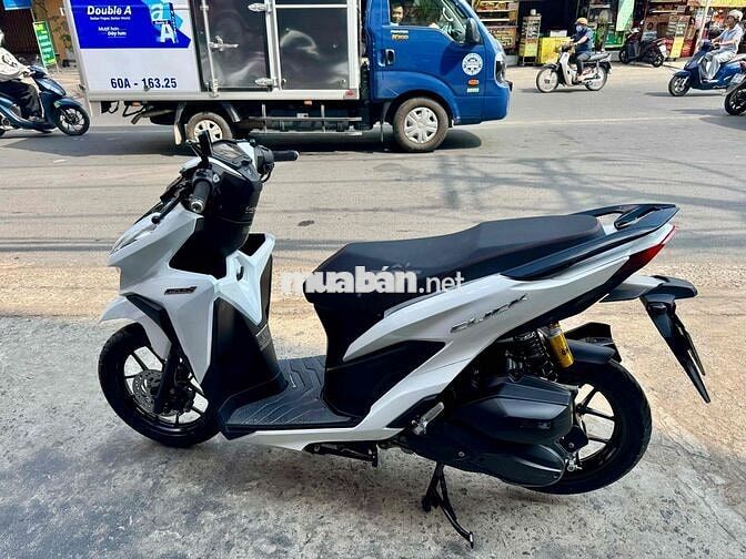 🟢🟢 Vario 125 Trắng đen 2019 khoá Smarkey chính chủ