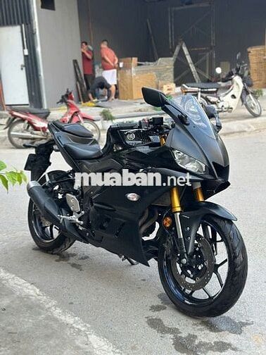 R3 2023 form mới lướt
